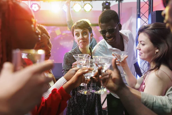 Cheerful Young Clubbers Clinking Glasses Beverages Saying Toast Celebrating Carefree — Stock Photo, Image