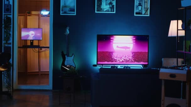空旷的私人工作室用Rgb灯照明 用于互联网视频制作 光线昏暗的客厅里充满了室内装饰和背景下的3D动画 — 图库视频影像