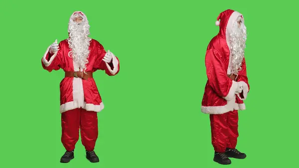 Père Noël Avec Barbe Blanche Costume Posant Sur Fond Plein — Photo