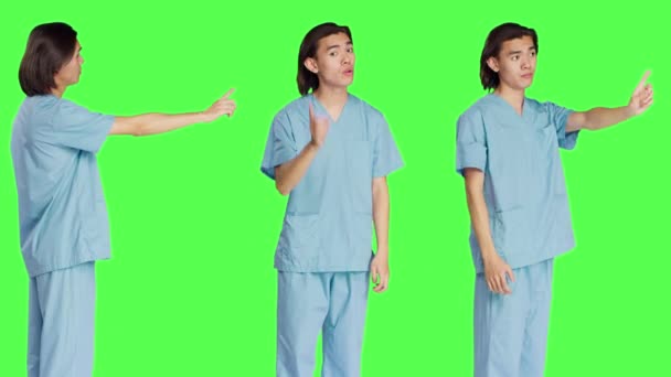 Medische Assistent Die Geen Symbool Voor Camera Gebruikt Toont Een — Stockvideo
