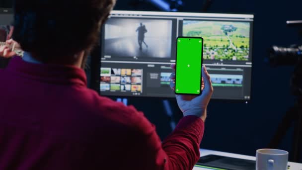 Επεξεργαστής Βίντεο Μετά Από Φροντιστήριο Πράσινο Smartphone Οθόνη Μαθαίνοντας Επιλέξετε — Αρχείο Βίντεο
