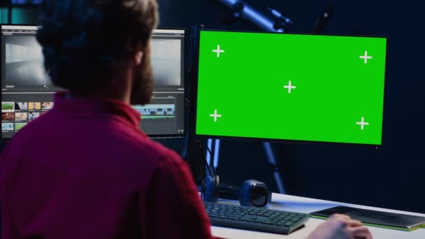 Video Editor Selects Key Frames Use Movie Montage Using Specialized — Stock Video