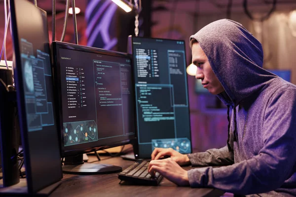 Asian Criminal Hood Hacking Server Stealing Data While Committing Online — Stock Photo, Image