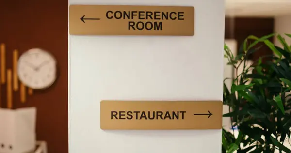 Close Jib Shot Conference Room Spa Center Restaurant Amenities Signs — Stock Photo, Image