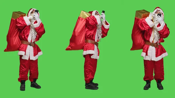 Saint Nick Embodiment Videocall Using Online Conference Smartphone Christmas Holiday — Stock Photo, Image