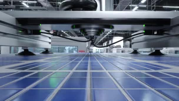 Pov Pannello Solare Posto Nastro Trasportatore Azionato Braccio Robotico Movimento — Video Stock