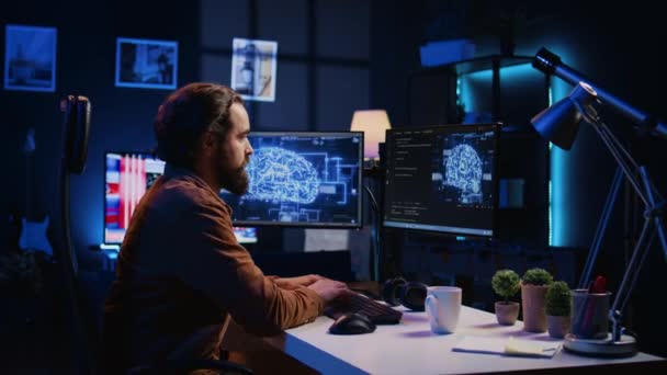 Informatica Actualizando Las Redes Neuronales Inteligencia Artificial Bebiendo Café Escribiendo — Vídeo de stock