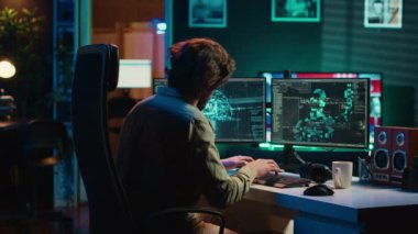 Sapkın yapay zeka yaratıcısını köleleştiriyor, uzuvlarını kontrol ediyor, robot hareketleri yapıyor. İnsanı ele geçiren düzenbaz yapay zeka, insanlığı yok eden, kamera A