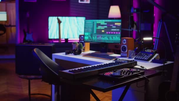 Empty Home Studio Used Recording Mixing Music Electronic Modern Equipment — Stock Video