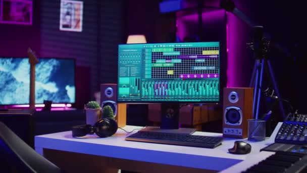 Tøm Kreative Rum Optagelse Melodier Soundtracks Med Elektroniske Værktøjer Blanding – Stock-video