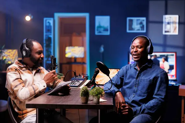 Program Host Guest Conversing Elaborate Home Studio Neon Lighting African — Stock Photo, Image
