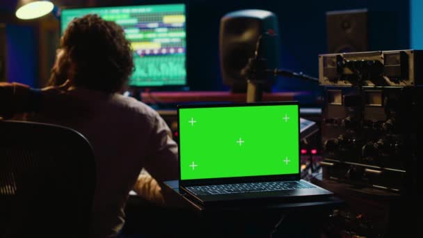 Artist Sound Designer Working Team Produce New Tracks Greenscreen Laptop — Stock Video