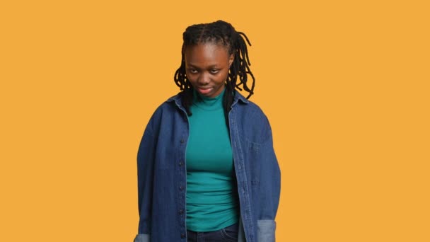 Carefree African American Young Girl Having Positive Wellbeing Feeling Joyful — стоковое видео