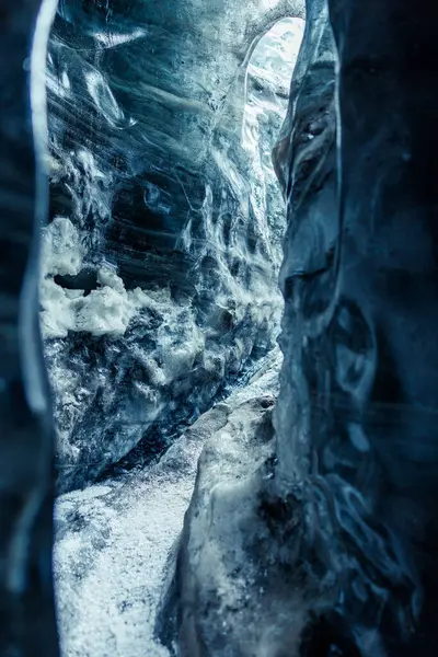 Beautiful Ice Formations Vatnajokull Crevasse Massive Blue Icy Rocks Melting — Stockfoto
