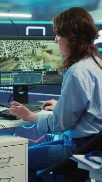 영상과 Gps 인공위성 지도에 노선을 통신수는 소통량을 피하기 위하여 특사를 — 비디오