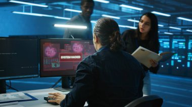 Sunucu merkezindeki yönetici bilgisayarlara yapılan saldırıyla tehdit edilen değerli verilerden panikledi. Korkmuş iş arkadaşları veri merkezini yetkisiz erişim ve savunmasızlıklara karşı koruyamıyor.