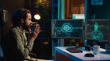 İnsan, yapay zekanın insan formunu ve bilincini kazandığını görünce gözlerine inanamıyordu. Onu selamlamak için el sallıyordu. Bilgisayar bilimcisi yapay zeka karşısında şaşırdı.