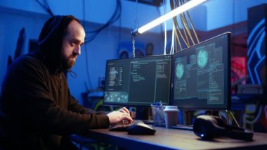 Şirket tarafından casusluk yapmak için sözleşmeli bilgisayar korsanı, pazar avantajı elde etmek için rakip ürünler hakkında bilgi çalmaya çalışırken, erişim reddedildi.