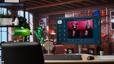 Merkez ofisteki bilgisayar temel metin komutlarından görüntüler üreten yapay zeka kullanıyor. AI GPT bilgisayar görüşü ve doğal dil işleme kullanarak fotoğraf üretiyor, flok yelkeni