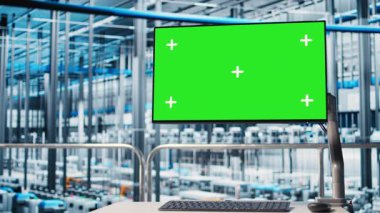 Endüstriyel fabrika izole ekran görüntüsü robotik silah performansı ve IoT sensörlerinden ölçümler. Sanayi 4.0 akıllı fabrika ekipmanları için analitik görüntüleme krom anahtar monitörü, kapatın