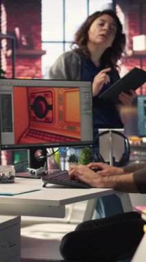 Dikey Video Oyunu geliştiricisi, makine öğrenme temelli çözümler ve bulut hesaplamalarıyla geliştirilmiş derin öğrenme ve gelecekçi ortam kullanarak uzay gemisi istasyonu tasarlamak için AI tarafından oluşturulan programı kullanır