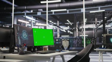 Sunucu çiftlik modelleme bilgisayarı, yapay zekanın iş yükünü görüntülemek ve ekipmanları denetlemek için kullanılır. İzole ekran PC destek makine öğrenme sistemleri, simüle hesaplama görevleri