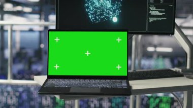 Sunucu merkezi, yapay zeka iş akışları için derin öğrenme veri tabanlarını işleyen izole edilmiş ekran izleme sistemleri. Yapay zeka modeli geliştirmeyi destekleyen Mockbook izleme ekipmanları