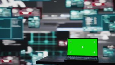 Bilgisayar ekranı olan boş alan kodlama, kimlik hırsızlığı ve şifreleme bypass 'ı ile bilişim güvenliğini tehlikeye atarak siber bir ihlal başlatmak için kullanılıyor. Tehdit algılama için alarmları çalıştırın. Kamera B.