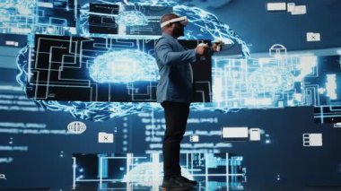 Genç Afro-Amerikan mühendis, sinirsel ağlar ve yapay zeka veri görselleştirmesi ile çevrili VR kulaklık programlama ve analizlerine odaklandı. Yenilik ve sibernetik. Kamera A.