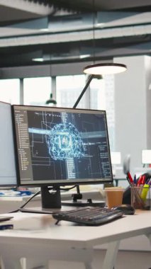 Bilgisayarlı monitörlerle çalışan yapay zeka programı olan dikey video boş başlangıç ofisi. AI endüstri başlangıç çalışma alanı kaldıraç makinası öğrenme teknolojisi