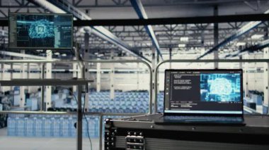 Sanayi veri merkezindeki deftere bağlı sinirsel ağlar teknolojisi çevrimiçi internet sitelerine güç sağlıyor. Bulut hizmetlerine ev sahipliği yapan platformlar için sunucu çiftliğinde dizüstü bilgisayarda çalışan yapay zeka kodlama betiği