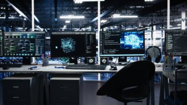 Veri merkezindeki bilgisayar sistemleri yapay zeka teknolojisiyle ağ kaynaklarını yönetiyor. Etkili veri işleme ve depolama olanağı sağlayan görsel programlama araçlarına sahip bilgisayar donanımı