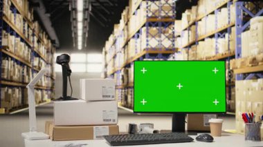 Tamamlama merkezinde bir monitörde fotokopi alanı olan işlem masası sipariş et, perakende ihracat işlemleri. Nakliye etiketleri, barkod izleme ve envanter kontrol sistemleri için alan.