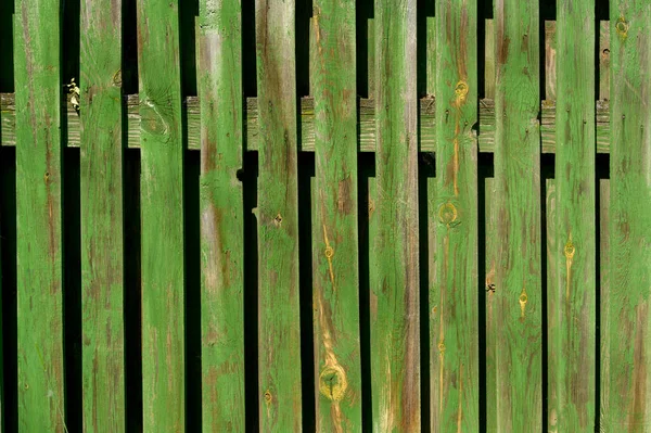 Зеленый Забор Старая Потрескавшаяся Краска Дереве Крупный План — стоковое фото