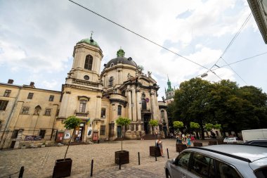 Lviv, Ukrayna, 9 Ağustos 2019. İlahi Vücut 'un Dominik Katedrali Kilisesi, Kutsal Ayin Kilisesi