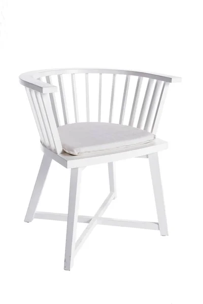 Cadeira Madeira Com Encosto Assento Vime Uma Peça Mobiliário Isolado — Fotografia de Stock