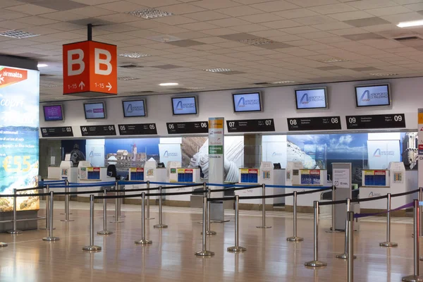 Palermo Itália Janeiro 2023 Área Check Embarque Bagagem Aeroporto Falcone — Fotografia de Stock