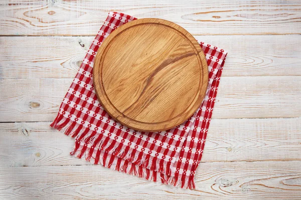 Empty Pizza Board Canvas Tablecloth White Wooden Deck — Stock Photo, Image