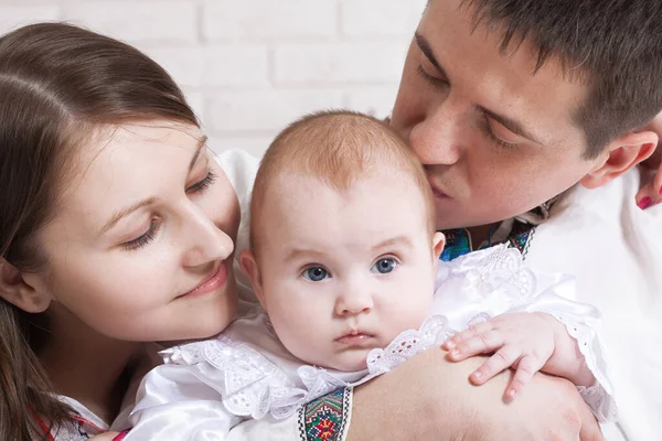 Bebé Com Pai Mãe Família Parentalidade Conceito Pessoas Mãe Feliz — Fotografia de Stock