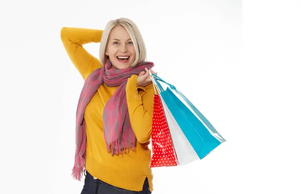 Покупатель Shopaholic Торговый Женщина Держит Много Торговых Мешков Возбужденных Белом Лицензионные Стоковые Фото