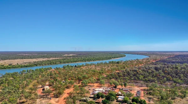 Flygfoto Över Liten Fiskeby Vid King Ash Bay Northern Territory — Stockfoto
