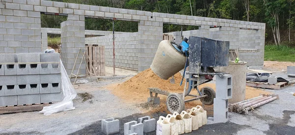 Construction Une Nouvelle Maison Briques Dans Quartier Tropical Cairns Queensland — Photo