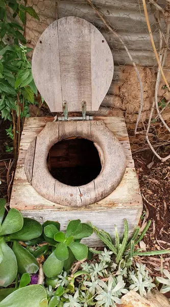 Eski Açık Hava Tuvaleti Bahçedeki Avustralya Ahşap Tuvaleti — Stok fotoğraf