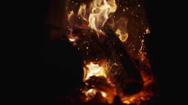 Sparks Appearing Stirring Firewood Old Rustic Stove — Vídeo de stock