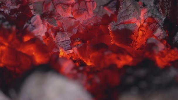 Vnitřek Venkovských Kamen Uhlíky Klád — Stock video