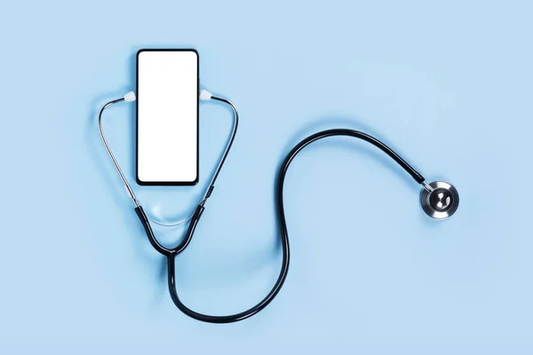 Mockup Telefone Com Estetoscópio Verifica Saúde Comunicação Clínica Médica Online — Fotografia de Stock