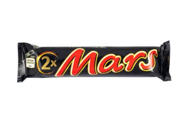 Dnipro, Ukrayna - 30 Aralık 2023: Beyaz arka planda Mars çikolatası. Mars Anonim Şirketi tarafından üretildi..