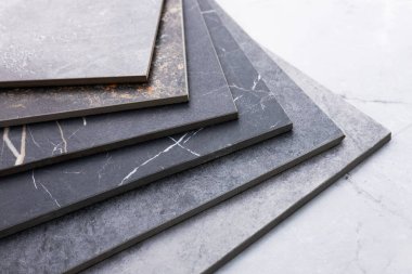 Fabrika yapımı porselen taş kaplama paneller boyutlandırılmış..