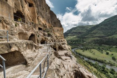Vardziais Güney Gürcistan 'da bir mağara manastırı.