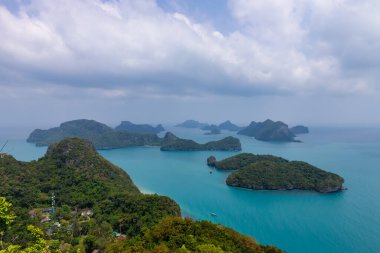 Tropik cennet, Angthong Milli Deniz Parkı Kuş bakışı, Koh Samui, Suratthani, Tayland.